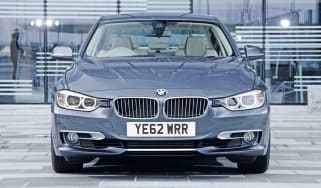 BMW 320d SE 62 plate