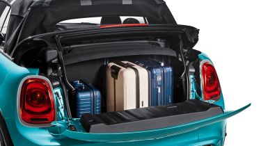 MINI Convertible studio - luggage