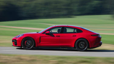 Porsche Panamera GTS - side