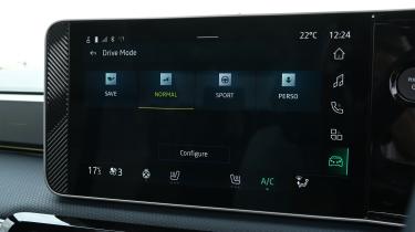 Alpine A290 - infotainment screen