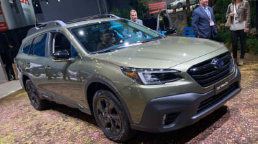 Subaru Forester Outback - New York motorshow