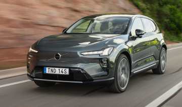 Volvo EX60 P10 AWD Ultra - front
