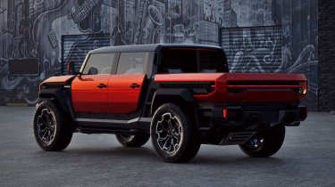 GMC Hummer X concept - orange rear 3/4