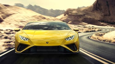 Lamborghini Huracan EVO RWD - front tracking