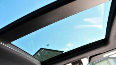 Mercedes E-Class Coupe panoramic roof