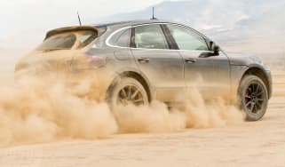 Porsche Macan dust
