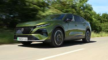 Peugeot E-408 - front tracking