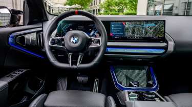 BMW X3 - dash