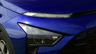 Hyundai Bayon - front light