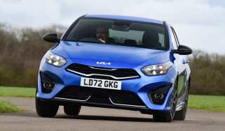 Kia Ceed - front cornering