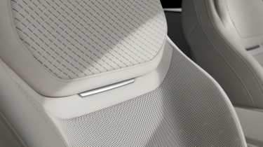 Range Rover SV Ultra - seat detail