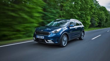Kia Niro - front panning
