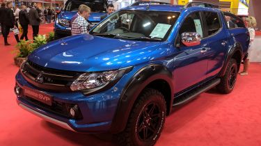 Mitsubishi L200 Barbarian SVP