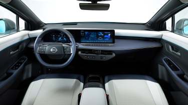 Nissan Leaf - cabin