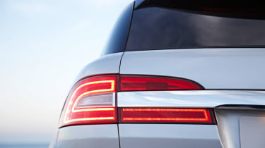Jaguar XF Sportbrake badge