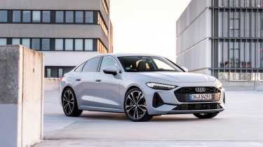 Audi A5 e-hybrid quattro static front