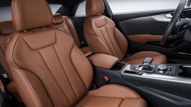Audi A5 - front seats
