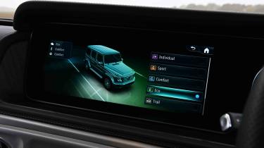 Mercedes G-Class - eco drive mode screen