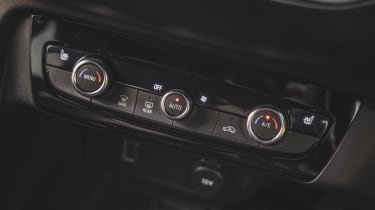 Vauxhall Corsa Electric facelift - climate controls
