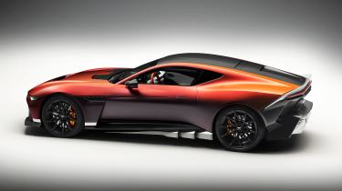 Aston Martin Valen - rear static