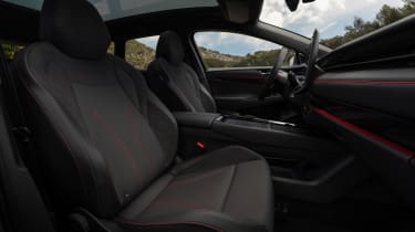Volkswagen ID7 GTX Tourer - front seats