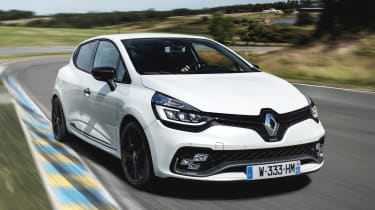 Renaultsport Clio 220 Trophy - front panning