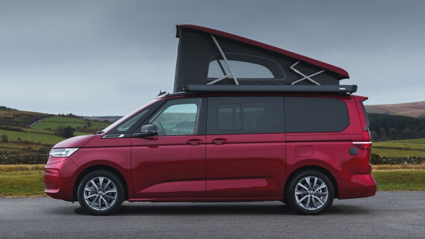 フォルクスワーゲン マルチバン、キャンピングカー自作派に最適な「からっぽ」モデル登場