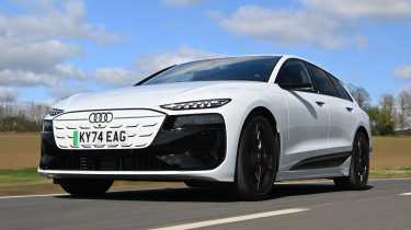 Audi S6 Avant e-tron - front tracking 