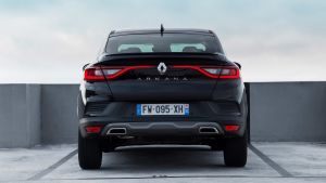 Renault Arkana - full rear black static