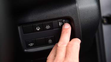 Citroen C5 Aircross long termer second report - light controls