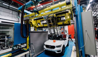 Volvo crash helmet test