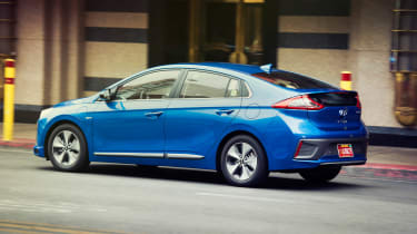 Hyundai Ioniq autonomous - side/rear action