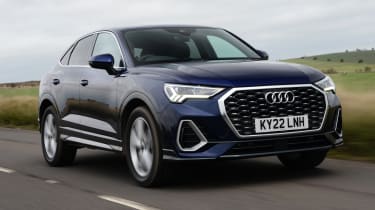 Audi Q3 - front tracking