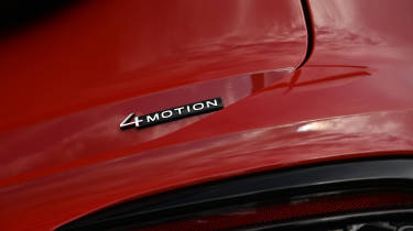 Volkswagen Tiguan R-Line 2.0 TSI 4Motion - &#039;4Motion&#039; badge