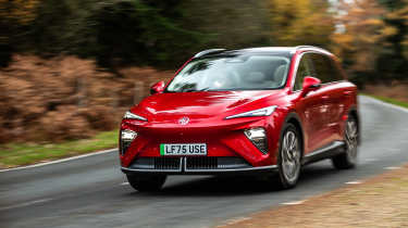 MGS6 EV - front cornering