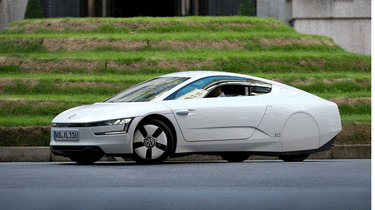 Volkswagen XL1 action