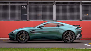 Aston Martin Vantage F1 Edition - side