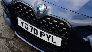 BMW M440i xDrive - grille