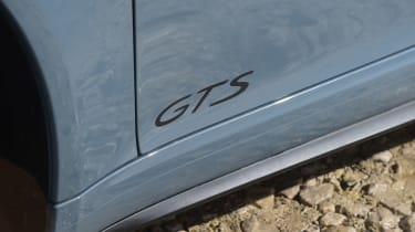 Porsche 911 Carrera 4 GTS - GTS details