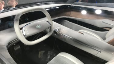 Hyundai Le Fil concept interior