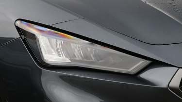SEAT Leon - headlight
