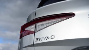 Skoda Enyaq iV 80 - rear lights