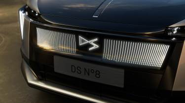 DS No8 - grille