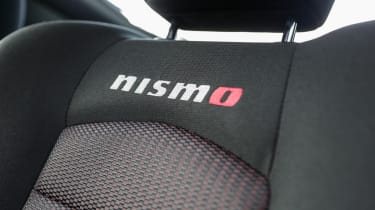 Nissan 370Z Nismo seat