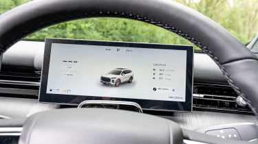 Chery Tiggo 9 - driver display