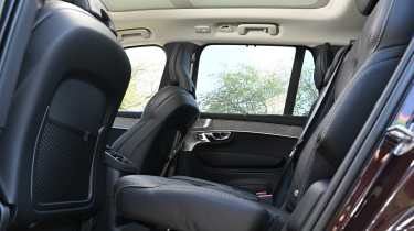 Volvo XC90 - rear seats