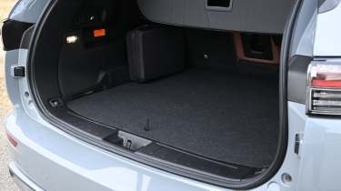 Mitsubishi Outlander - boot