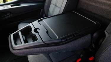 Renault Master E-Tech - folded centre seat