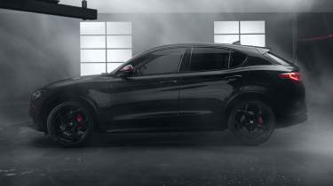 Alfa Romeo Stelvio Edizione Luna Rossa - side