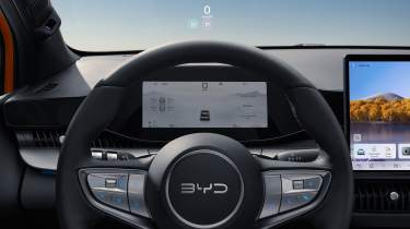 BYD Dolphin G DM-i - driver view